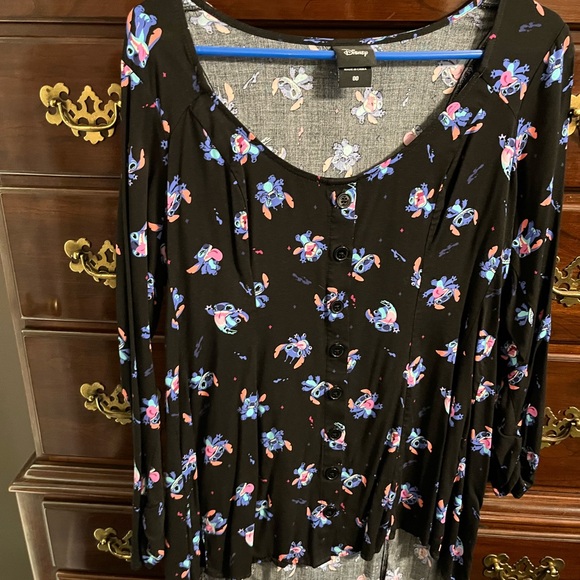 Disney Lilo and Stitch 3/4 Sleeve Pleated Blouse - Picture 1 of 6